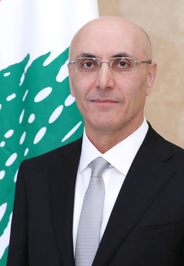 وزير الداخلية اللبناني أحمد الحجار لـ «الأنباء»: موقف الحكومة إيجابي من مشروع قانون العفو العام لتخفيف الاكتظاظ في السجون