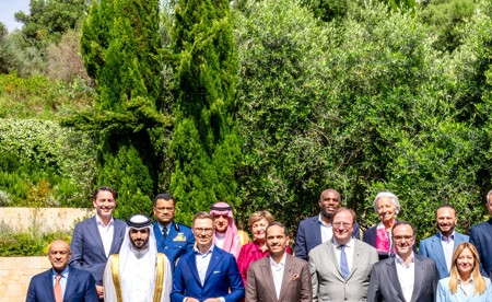 صاحب السمو تلقى رسالة من رئيسة وزراء إيطاليا تتعلق بالعلاقات بين البلدين