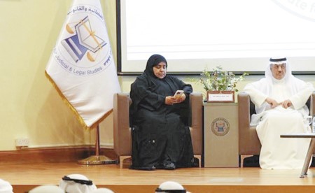 وزير العدل: العمل في النيابة العامة أمانة ومسؤولية تستوجب التمسك بسيادة القانون