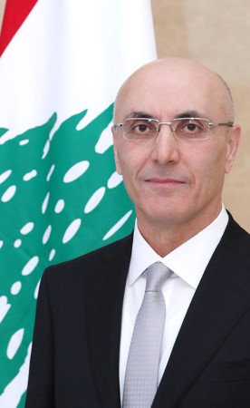 وزير الداخلية أحمد الحجار لـ «الأنباء»: موقف الحكومة إيجابي من مشروع قانون العفو العام