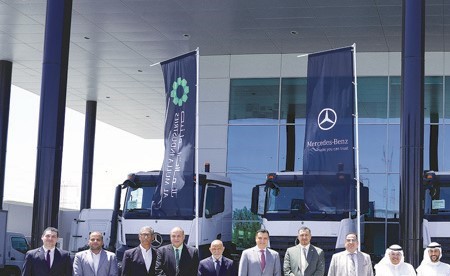 «الملا أوتوموبيلز» تسلّم أكثر من 150 شاحنة «مرسيدس - بنز» بنجاح لشركة « United Actros »