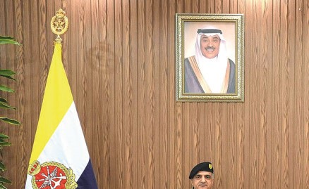 رئيس الأركان بحث التعاون العسكري مع باكستان