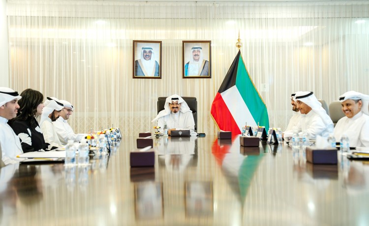 رئيس الوزراء ترأس اجتماعاً لمتابعة الأعمال التنفيذية الخاصة بالمناقصات العامة