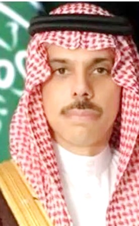 وزير الخارجية السعودي: نتطلع إلى اغتنام إيران الفرصة لتجنب التداعيات الخطرة للتصعيد