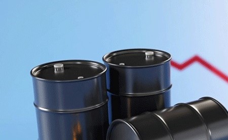 سعر برميل النفط الكويتي ينخفض ليبلغ 123.28 دولاراً