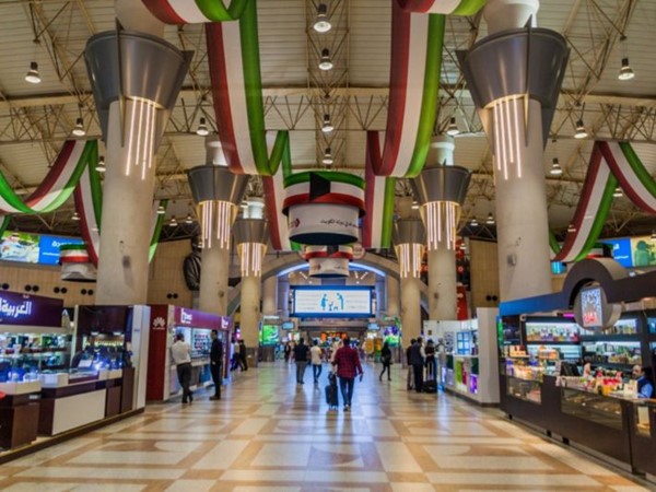 إعادة التشغيل التدريجي لرحلات شركات الطيران العربية والأجنبية في مطار الكويت الدولي اعتبارا من 1 يونيو