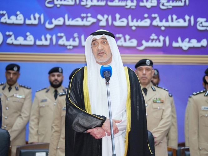 النائب الأول لرئيس مجلس الوزراء ووزير الداخلية الشيخ فهد اليوسف متحدثا خلال الحفل