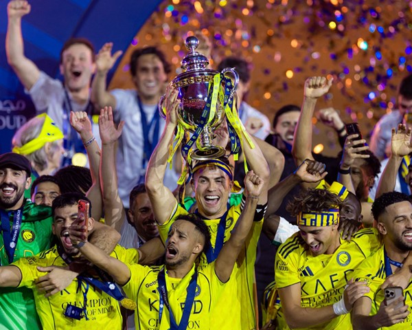 جيسوس يعلن رحيله عن النصر السعودي بعد التتويج بالدوري السعودي !