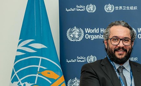 وكيل الصحة بحث مع مدير «الصحة العالمية» الاستثمار في بناء نظم صحية مرنة لضمان استمرارية الخدمات