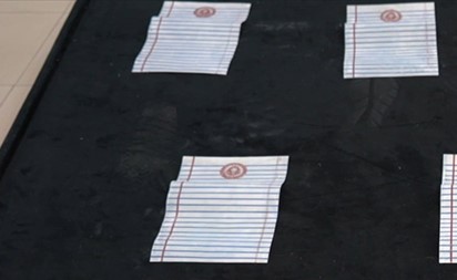 ضبط آسيوي بحوزته 10 أوراق “A4” مشبعة بـ «الكيميكال« في أسلوب ترويج مستحدث