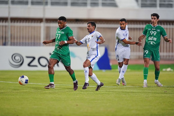انايو ايولا يقود هجمة للعربي 