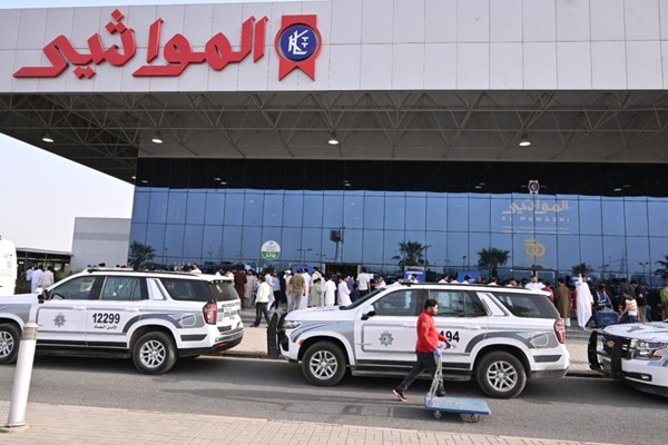 صفاة الغنم "تنبض" بالمضحين.. وذبح 800 رأس في الساعات الأولى من العيد