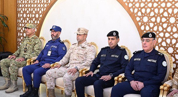 ولي العهد :الجهات العسكرية والأمنية تجسد أسمى معاني الولاء والانتماء في أداء الواجب الوطني