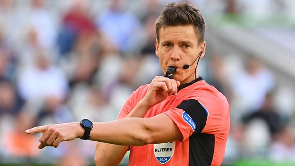 حكم نهائي دوري أبطال أوروبا: سأحقق أكبر إنجازاتي.. وأريد الاستمتاع