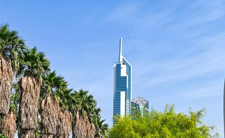 «الأرصاد»: طقس حار نهاراً ومائل للحرارة ليلاً..و«العظمى»: 42