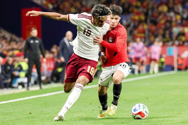 لامين جمال: كنت خائفاً من الغياب عن كأس العالم 2026