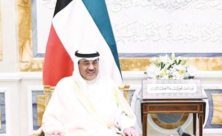 الأمير هنأ ولي العهد: دوركم رائد في تعزيز ازدهار وطننا ورفع شأنه