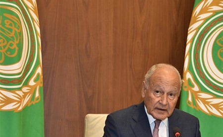 الأمين العام للجامعة العربية يدين الاعتداءات الإيرانية السافرة على الكويت والبحرين