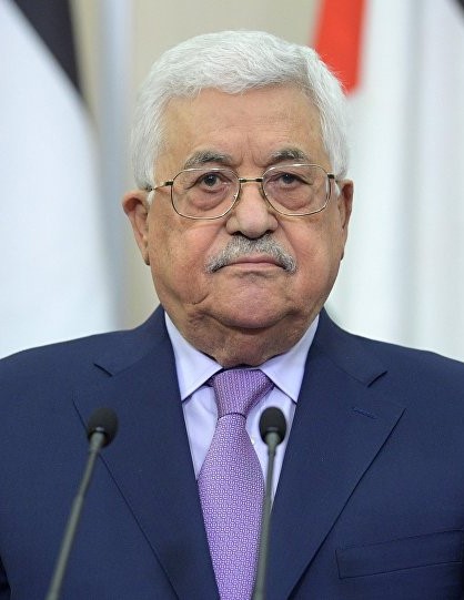 ولي العهد يتلقى اتصالاً من الرئيس الفلسطيني دان خلاله الاعتداءات الإيرانية الآثمة