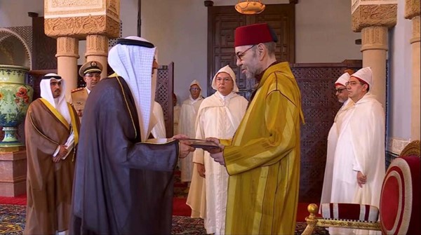السفير أحمد البكر يقدم أوراق اعتماده الى العاهل المغربي الملك محمد السادس سفيرا فوق العادة ومفوضا للكويت لدى المملكة المغربية الشقيقة