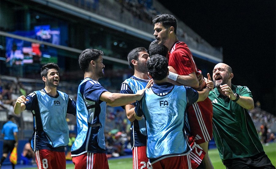 الأزرق يتعادل مع تايلند وديا