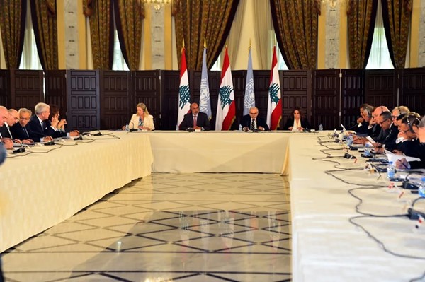 صورة وزعتها رئاسة الوزراء لرئيس الحكومة نواف سلام في مؤتمر إطلاق النداء الإنساني العاجل الثاني من السرايا بحضور سفراء الدول المانحة وممثلين عن المنظمات الدولية ووكالات الأمم المتحدة