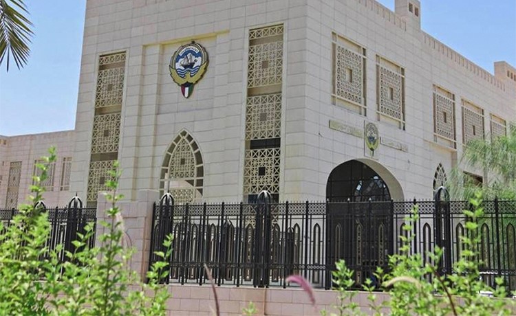 الكويت تدين الاعتداءات الإيرانية على البحرين: استخفاف واضح بسيادة الدول ومساس مباشر بأمن المملكة واستقرارها