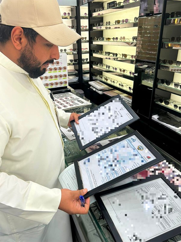 البلدية تطلق حملة تفتيش للكشف على التراخيص الصحية للمحلات التجارية