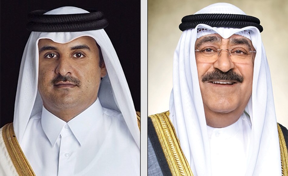 صاحب السمو يبحث هاتفيا مع أمير قطر آخر المستجدات الإقليمية والدولية