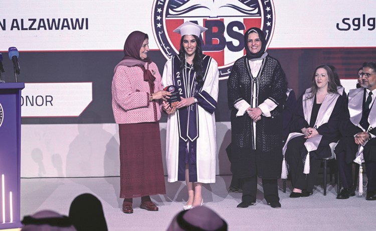 بالفيديو أريج الغانم البكالوريا الأمريكية نفذت الخطة الدراسية كاملة العام الحالي