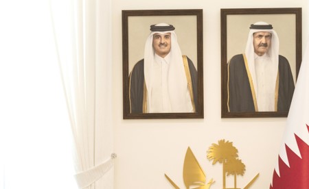 رئيس الوزراء القطري يبحث مع وزيرة الخارجية السويدية الوساطة بين أميركا وإيران