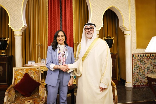 وزير الخارجية الشيخ جراح الجابر مع وزيرة خارجية كندا أنيتا أناند