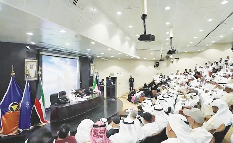 الداخلية حصر جمع التبرعات بالقنوات الرسمية والالتزام بعدم رفع أي أعلام خارج الحسينيات والطبخ داخل المدارس