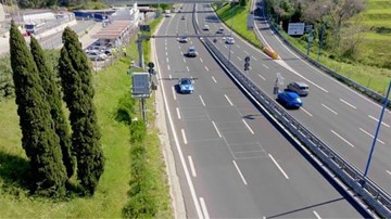 نابولي تدشن أول طريق ذكي في إيطاليا.. خطوة نحو عصر المركبات المتصلة والقيادة الذاتية