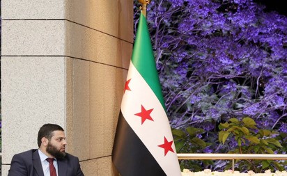 الشرع: ما يشاع حول دخولنا إلى لبنان عار عن الصحة ترسيم الحدود مع لبنان ليس أولوية الآن