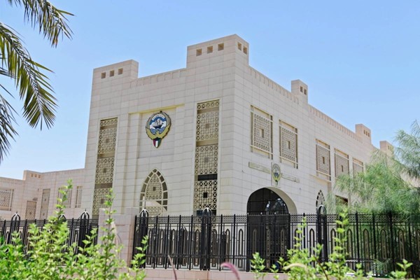 نقل الوزير المفوض محمد الزعبي من سفارتنا بقطر إلى ديوان عام "الخارجية"