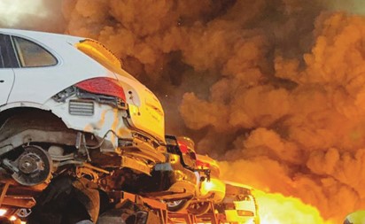 «الإطفاء» تفتح تحقيقاً للوقوف على ملابسات حريق النعايم