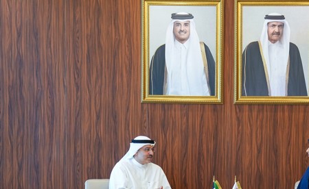 البصيري يبحث مع وزيرة التربية القطرية عدداً من الموضوعات ذات الاهتمام المشترك