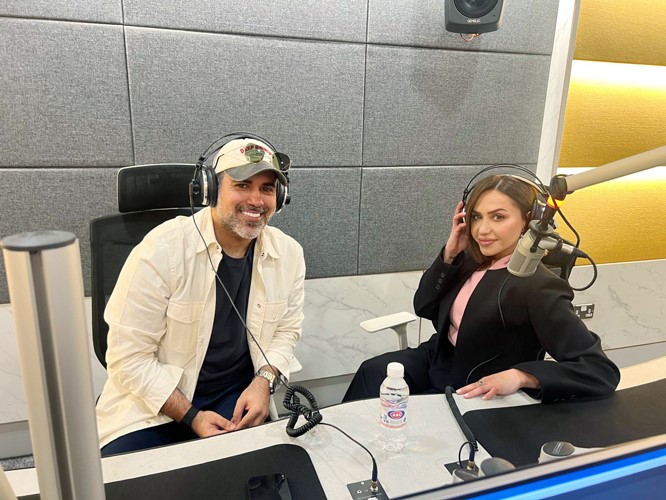 عبدالعزيز أحمد وأماني البلوشي في برنامج بوب كورن