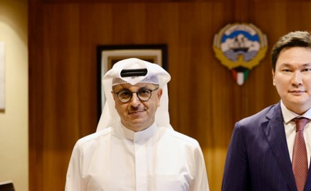 «الكهرباء»: توقيع «خطوط هوائية جهد 400 كيلو فولت» بقيمة 84.667 مليون دينار قريباً