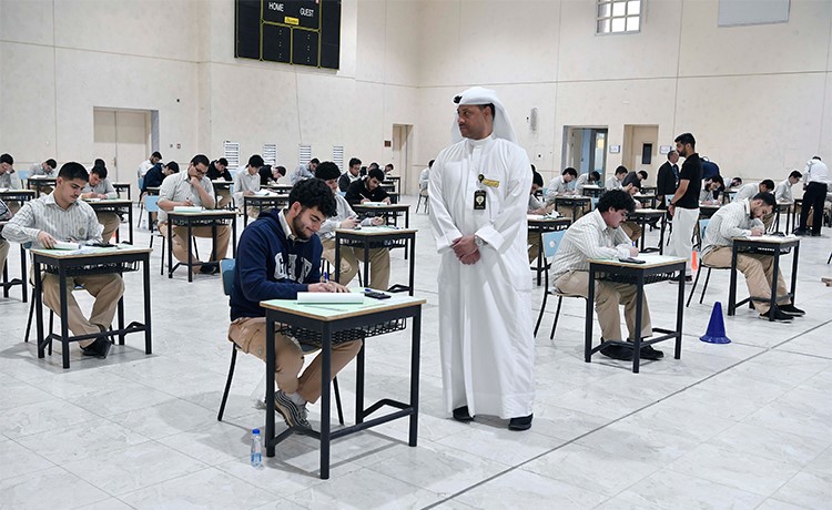 انطلاق اختبارات الثانوية