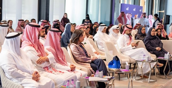 ملتقى "كلمتين" بالسعودية يستعرض تجارب ومشاريع إبداعية