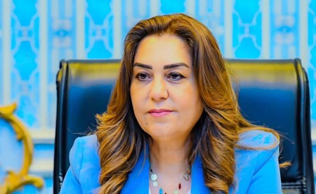 وزيرة التنمية المحلية تعلن بدء تشغيل أحدث أجهزة رصد ملوثات الهواء والغازات الدفيئة في 12 محطة بالقاهرة الكبرى