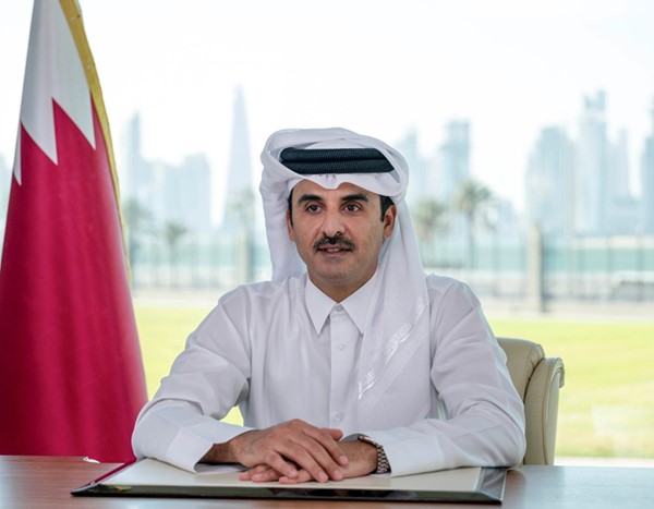 أمير قطر يؤكد موقف بلاده الثابت الداعم للحوار والوسائل الديبلوماسية في معالجة القضايا الإقليمية والدولية