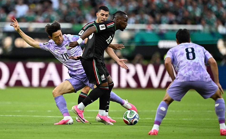 كأس العالم المكسيك أول المتأهلين إلى دور الـ32 بالفوز على كوريا الجنوبية