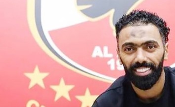 الأهلي المصري يعلن تجديد عقد حسين الشحات