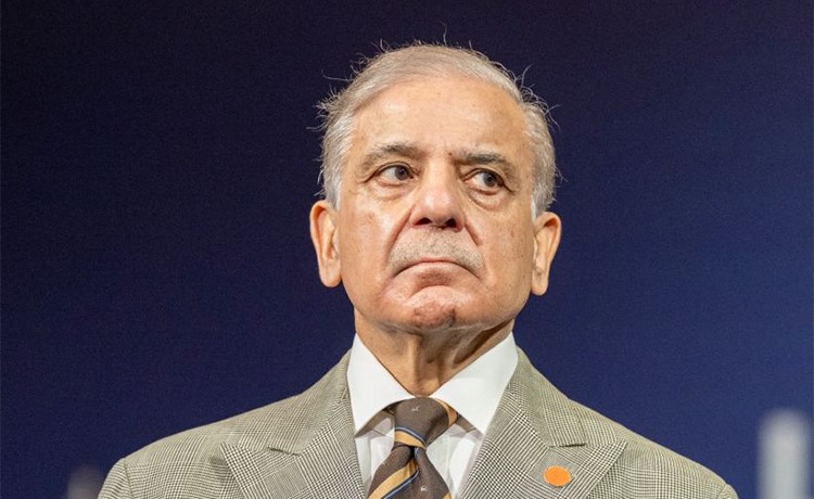 رئيس وزراء باكستان اختتام أول اجتماع أميركي - إيراني رفيع المستوى بنجاح وتقدم مشجع بما في ذلك خريطة الطريق نحو اتفاق نهائي خلال 60 يوما