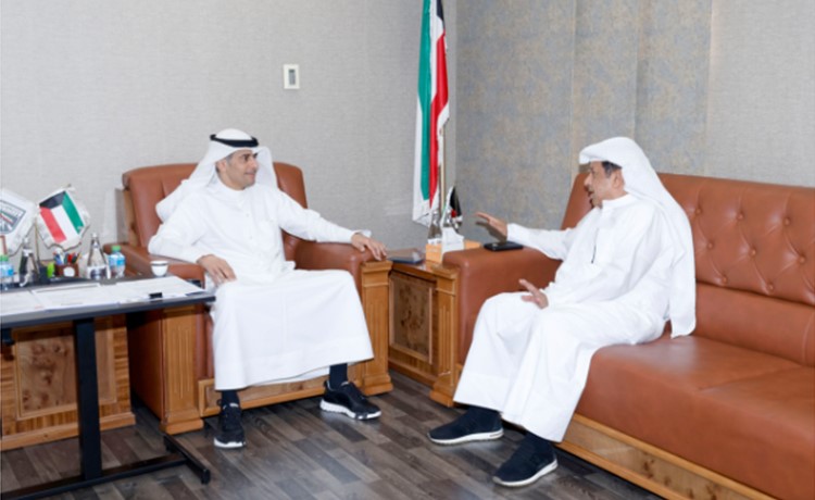 الوزير الجلاهمة&nbsp;يبحث آفاق التعاون مع رئيس الاتحاد الآسيوي لكرة اليد