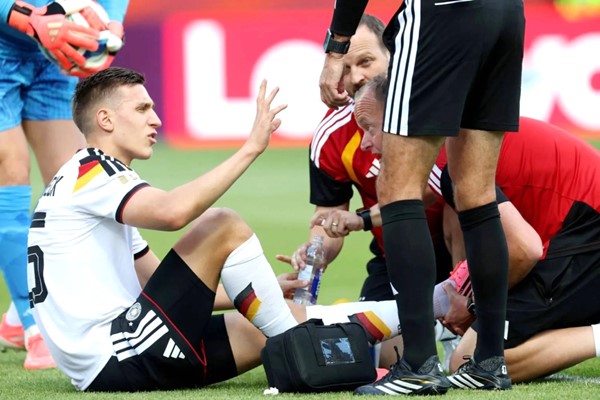 بسبب الإصابة.. انتهاء مشوار شلوتربيك في كأس العالم