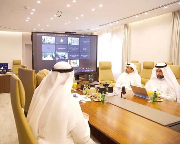 وزير الصحة: تعزيز الأمن الدوائي الخليجي وضمان استدامة توافر الأدوية والمستلزمات الطبية